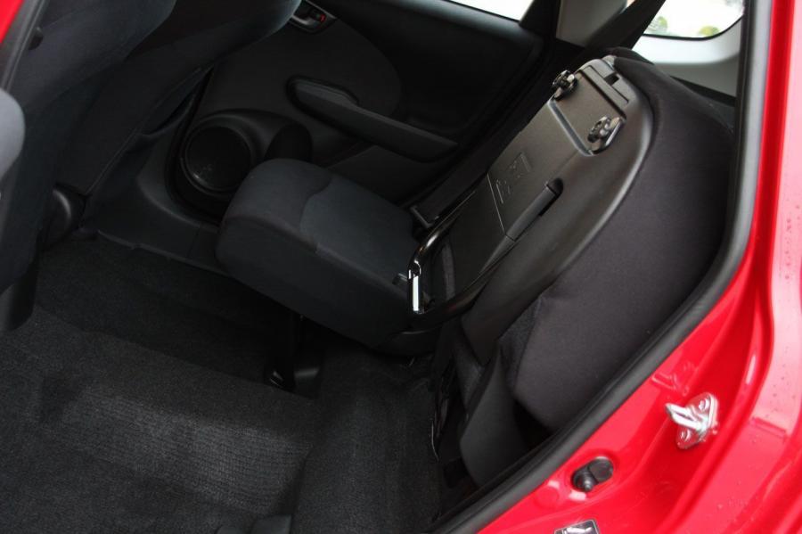  Honda Fit Sport 2009 года  (фото 42 из 66)